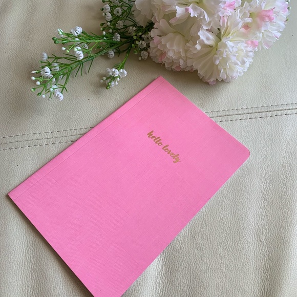 💕5 for $10! Hello Lovely notebook 📒